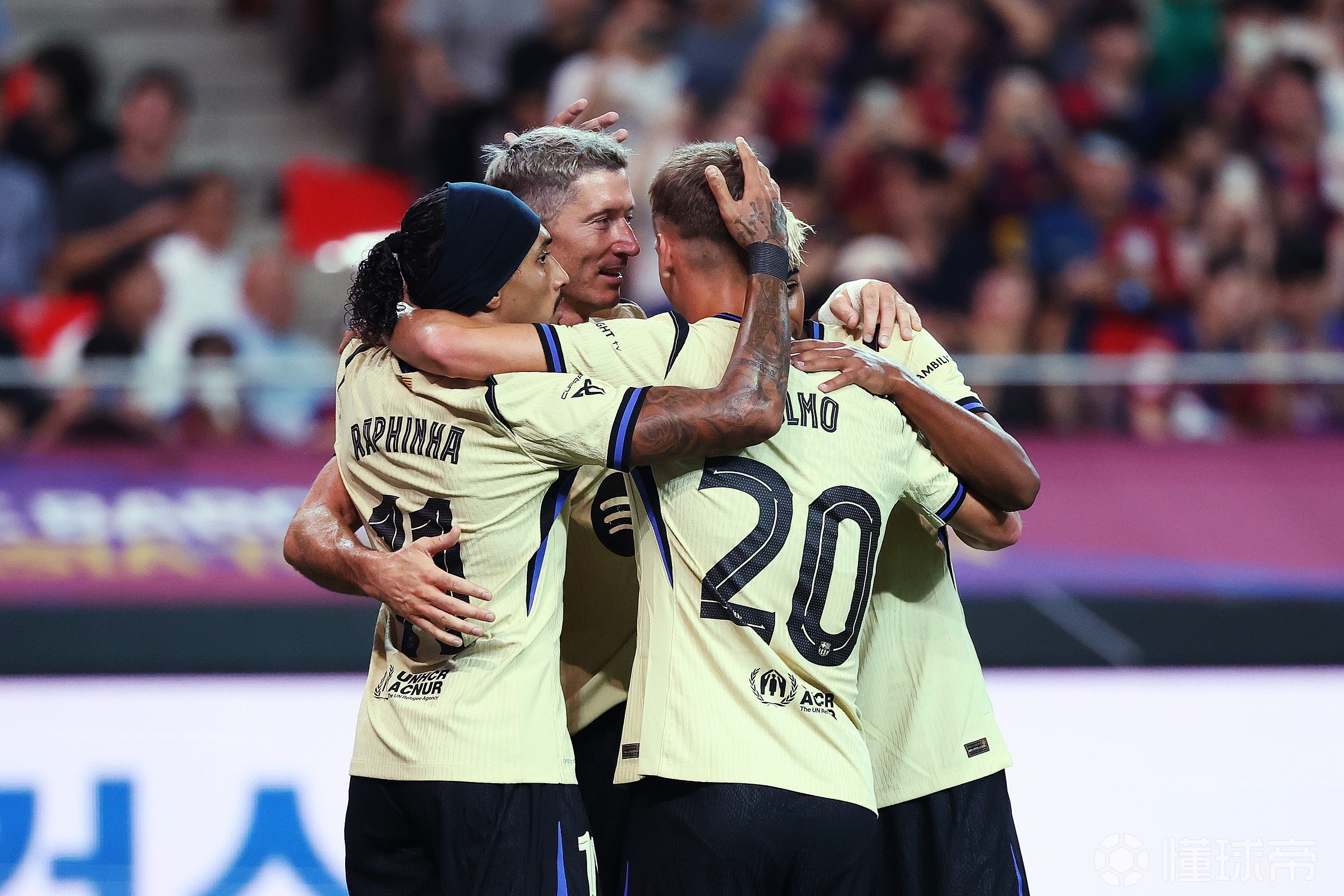 包含赛地聚焦——国王杯窗口期热度飙升，亚特兰大绝杀压哨，话题不断，细节决定成败的词条